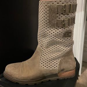 Sorel boots